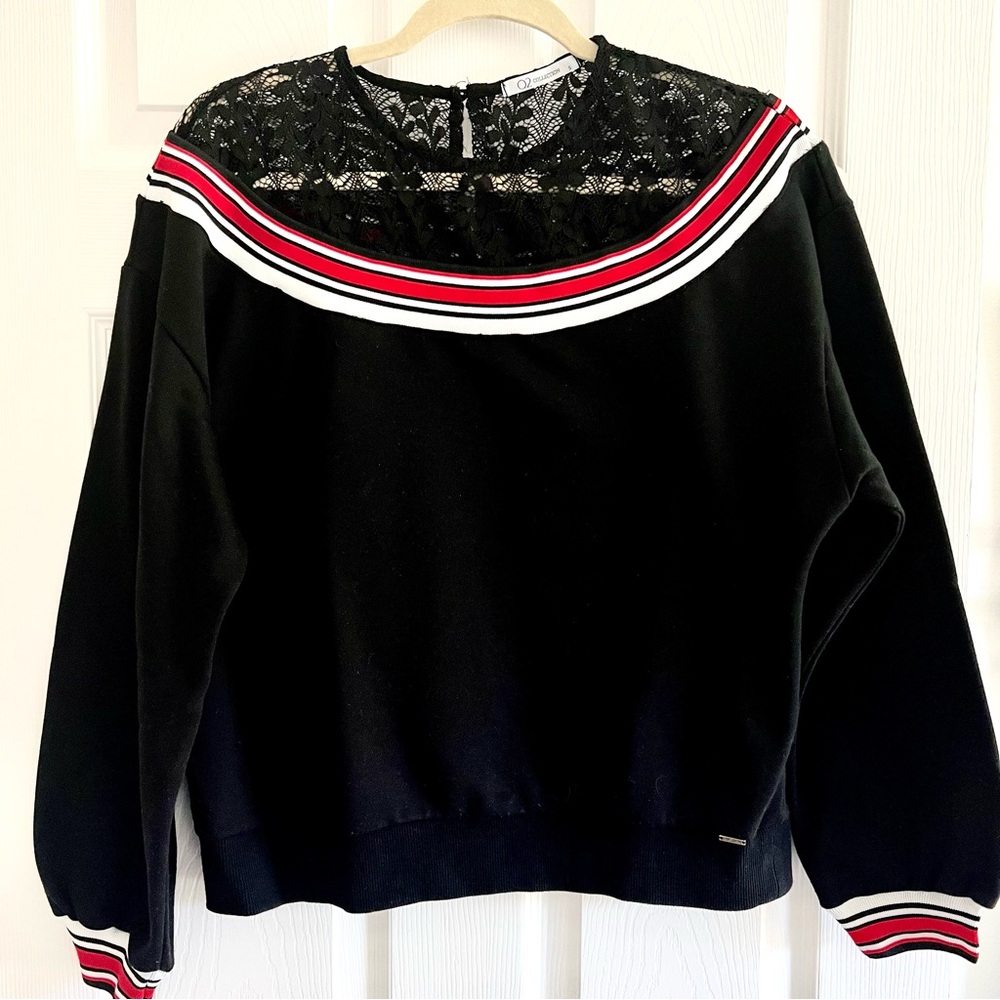 Lace detail sweatshirt